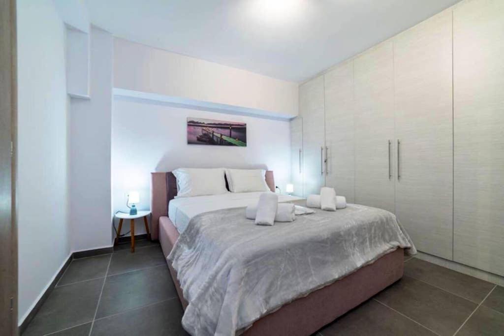 Brand New Aprt With Backyard In Lycabettus Hill ! Leilighet Athen Eksteriør bilde