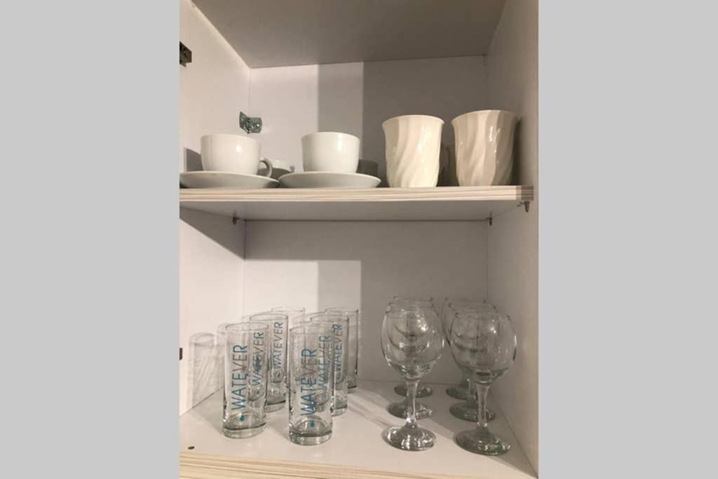 Brand New Aprt With Backyard In Lycabettus Hill ! Leilighet Athen Eksteriør bilde